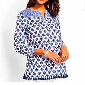 Talbots Navy and White Geometric Tunic